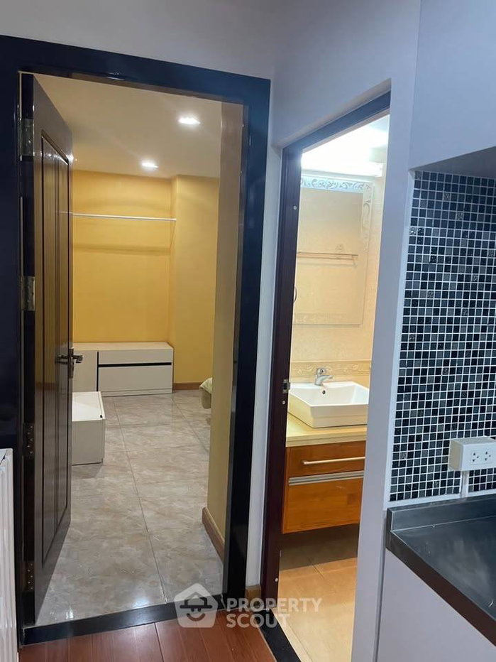 รูป คอนโด 2-ห้องนอน ที่ เลอ เซแลส พระราม 9- ศรีนครินทร์ คอนโดมิเนียม ใกล้ ARL หัวหมาก (ID 3319538) - รูปที่ 16/17