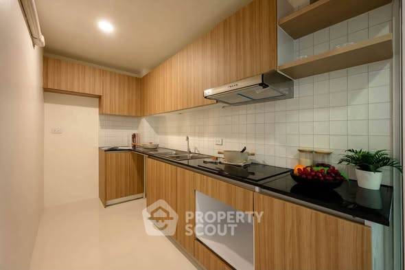 picture 2-BR Condo at Voque Sukhumvit 31 Condominium near MRT Sukhumvit (ID 3316030) - 2/6