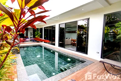 Houses for sale Muang Phuket Phuket : 3 Bedroom Villa for sale in Rawai, Phuket  6785180