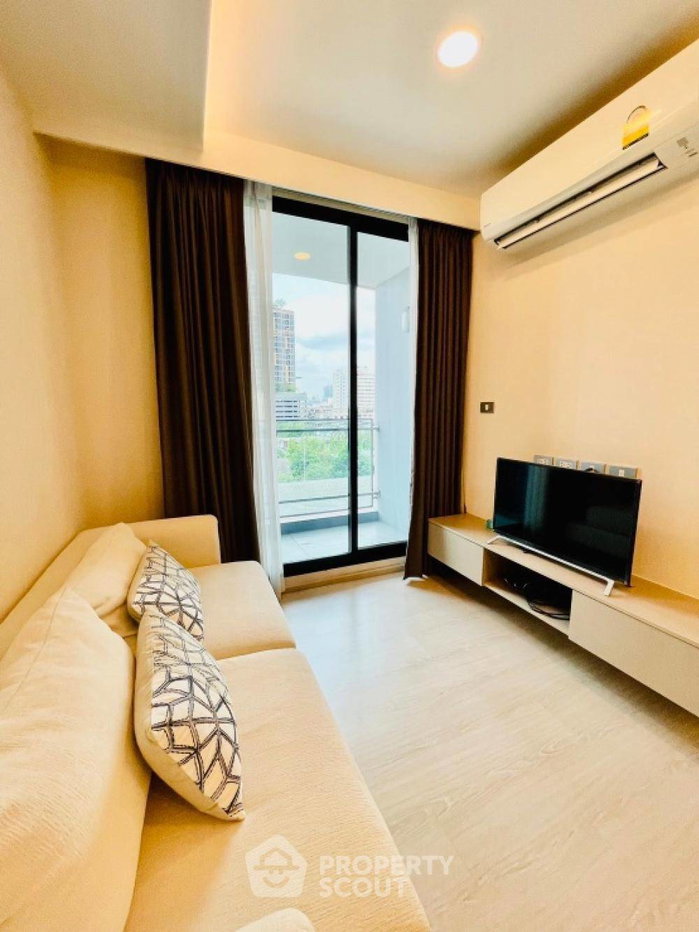 picture 2-BR Condo At Vtara 36 Near BTS Thong Lor (ID 1378696) - 3/13