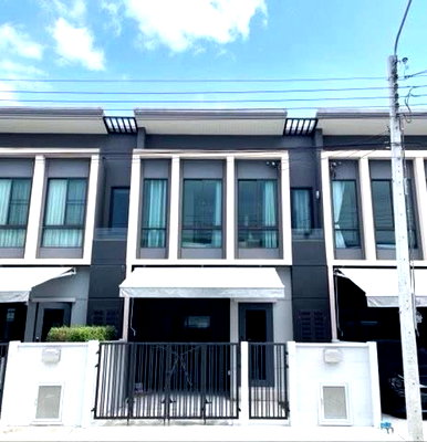 เช่าทาวน์โฮม บางพลี สมุทรปราการ : ให้เช่าทาว์นโฮม 2ชั้น  Pleno สุขุมวิท–บางนา  แบบ 3ห้องนอน 2ห้องน้ำ ใกล้ Mega Bangna 