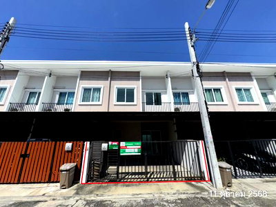 Townhouses for sale Metropolitan Electricty Authority Samut Prakan : TOWN HOUSE 17.5 Sq.w. Muang Samut Prakarn Samut Prakarn for 2.8M