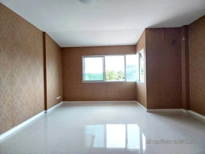 picture TOWN HOUSE 18 Sq.w. Bang Khen Bangkok for 3.6M - 11/29