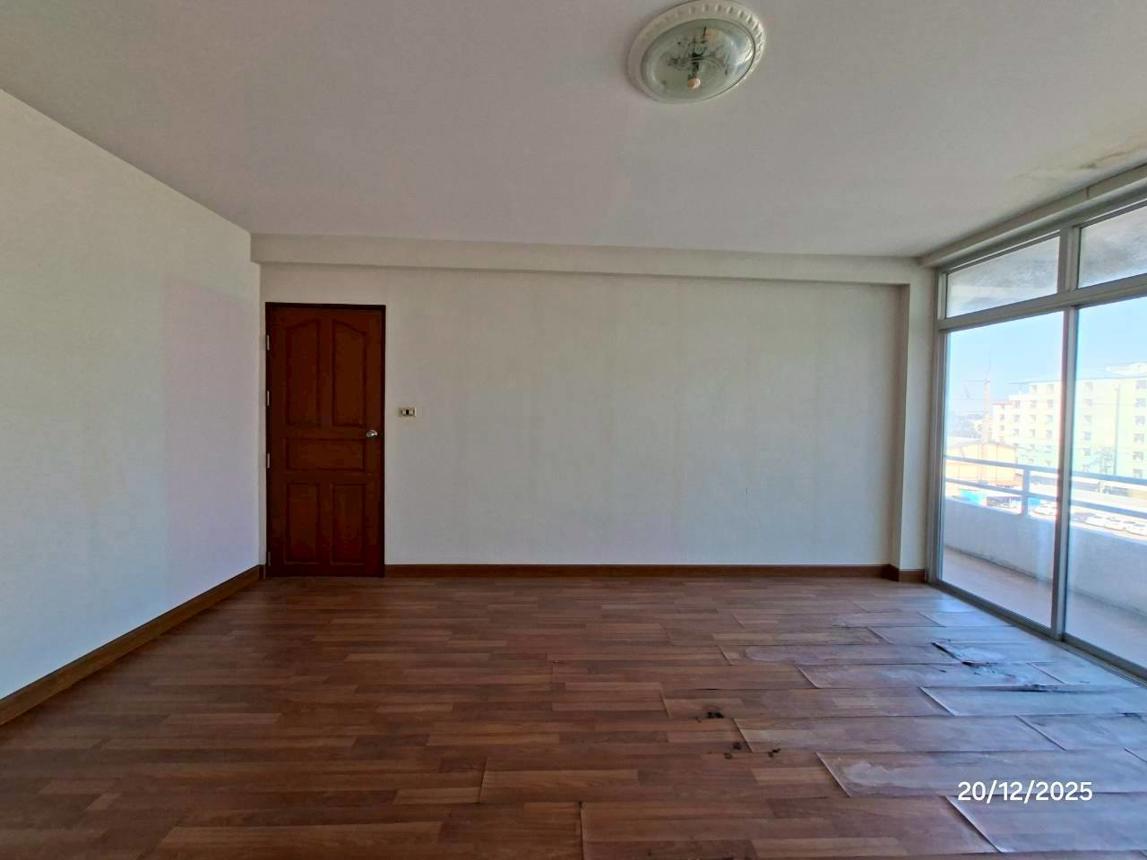 picture CONDO 112.6 Sq.m. Khlong Luang Pathumthani for 2.8M - 15/27