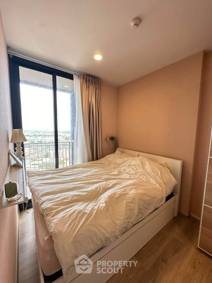 รูป ชั้น 20 ห้องนอน 1 ห้อง Oka Haus Sukhumvit 36 ใกล้ BTS ทองหล่อ (ID 3317458) - รูปที่ 3/8