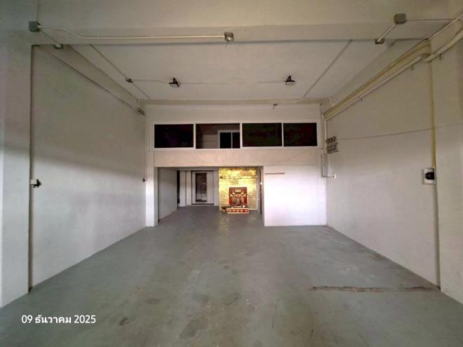 picture SHOP HOUSE 39 Sq.w. Thon Buri Bangkok for 7.5M - 2/49