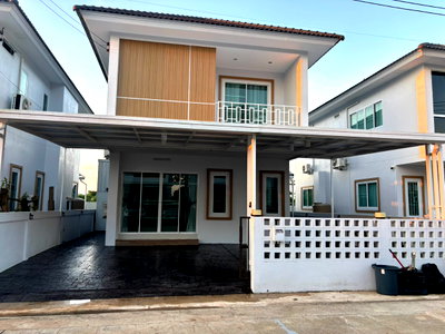 เช่าบ้านเดี่ยว เชียงราย : บ้านเดี่ยว 2 ชั้นให้เช่า ใกล้สนามบินแม่ฟ้าหลวง เชียงราย | 4 ห้องนอน | 26,000 บาท/เดือน  #5A2-H0313