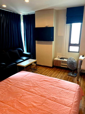 Condos for rent : For Rent: Casa Condo Asoke-Dindaeng