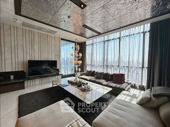 picture 3-BR Condo at Hyde Sukhumvit 13 Condominium near BTS Nana (ID 2435016) - 2/12