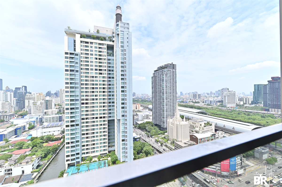 picture THE ESSE at SINGHA COMPLEX near MRT Phetchaburi Station More Convenience, Full Relaxation - 8/10