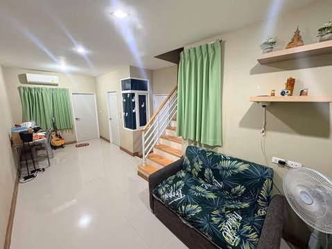 AA681347 | 3 ห้องนอน | 2 ห้องน้ำ | 66.8 ตร.ม. | 17,000 บาท/เดือน | ชั้น 2 — Golden Town Chalerm Phrakiat-Suan Luang Golden Town Chalerm Phrakiat-Su...