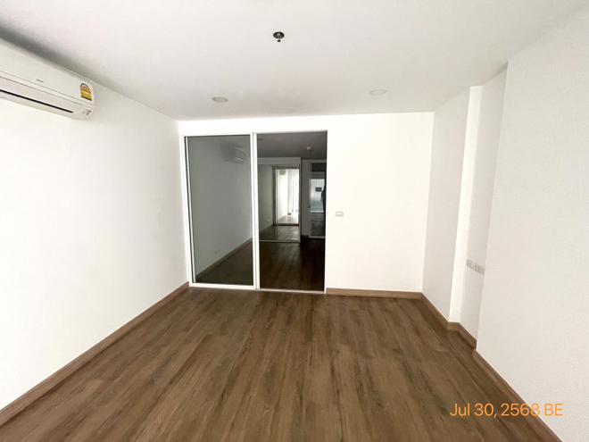 picture OFFICE 38.62 Sq.w. Bang Phlat Bangkok for 2.8M - 1/25