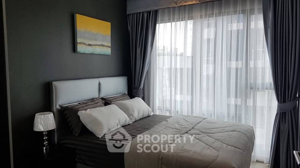 picture 27th-Floor 2-BR At Rhythm Asoke Near MRT Phra Ram 9 (ID 3319553) - 1/4