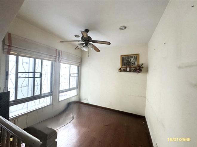 picture TOWN HOUSE 20.2 Sq.w. Lat Phrao Bangkok for 4.4M - 8/37