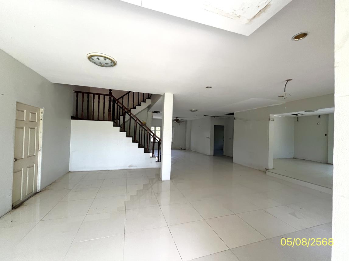 picture HOME 363 Sq.w. Khlong Sam Wa Bangkok for 8.5M - 24/45