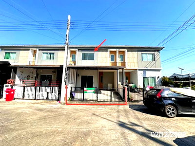 ทาวน์โฮม สมุทรปราการ : ทาวน์เฮ้าส์ 17.8 ตร.วา บ้านพฤกษา 136 แพรกษา - สุขุมวิท เมืองสมุทรปราการ สมุทรปราการ 1.4M