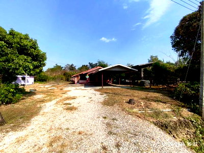 บ้านเดี่ยว เมืองกำแพงเพชร กำแพงเพชร : บ้านเดี่ยว 417.8 ตร.วา เมืองกำแพงเพชร กำแพงเพชร 1.8M