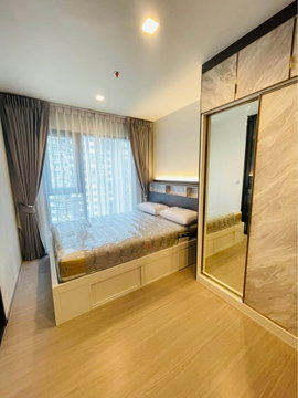 PFD-02580 Condo for rent Life Asoke Hype : Beautifully Designed ✨ Fully Furnished, Beautiful Lighting & Inviting Atmosphere.