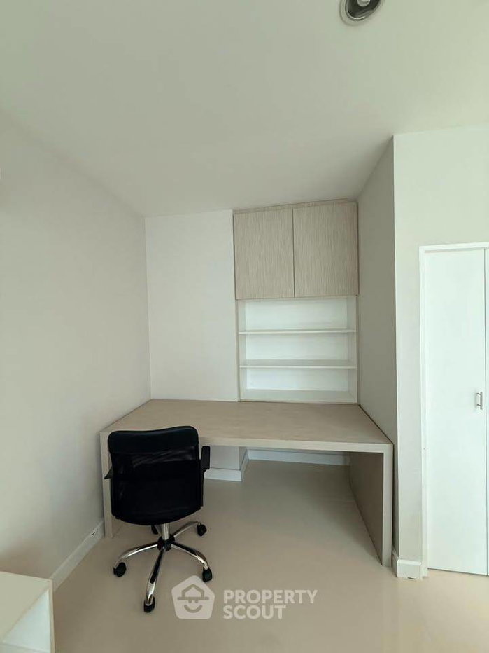 picture 2-BR Condo at The Sky Sukhumvit near BTS Udom Suk (ID 3300606) - 20/23