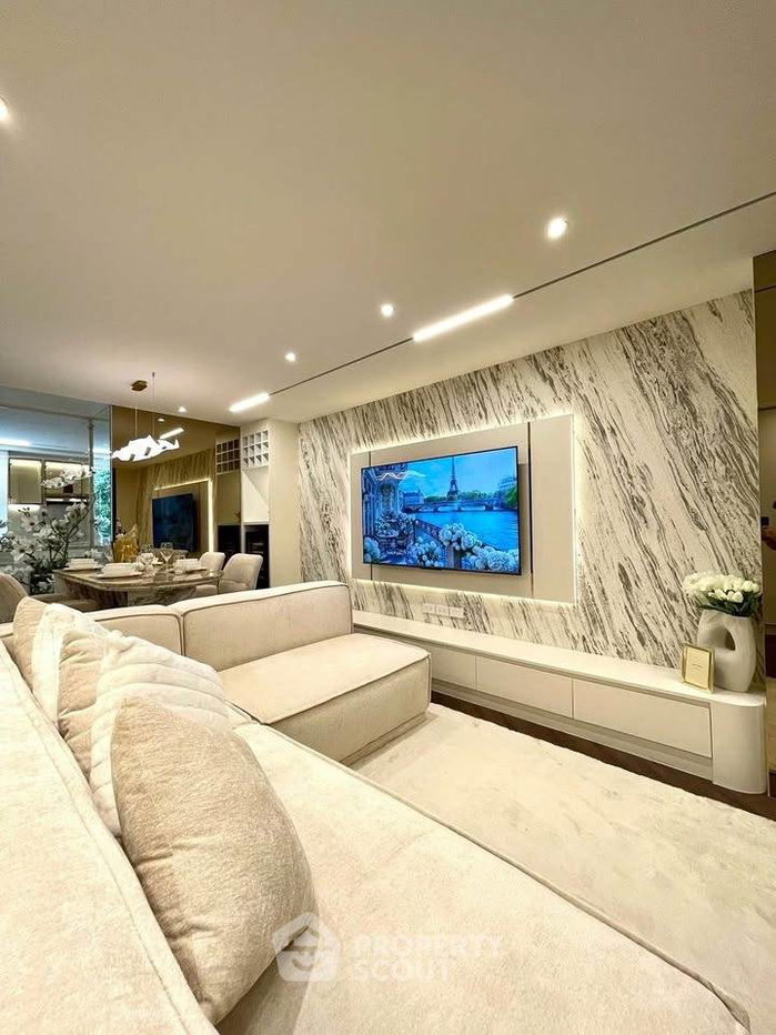 picture 129 Sqm 2-BR Srithana Condominium Near Chiang Mai University (ID 2382280) - 1/20