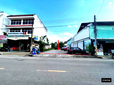 ที่ดิน เทสโก้โลตัส สกลนคร : ที่ดินว่างเปล่า 499.3 ตร.วา เมืองสกลนคร สกลนคร 24.8M