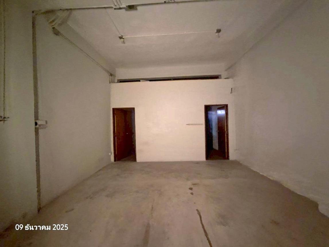 picture SHOP HOUSE 39 Sq.w. Thon Buri Bangkok for 7.5M - 26/49