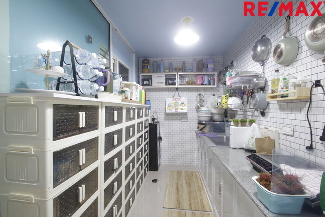 รูป บ้านเดี่ยวคาซ่าวิลล์สุขุมวิท103 เฉลิมพระเกียรติร.๙ซ.22 บ้านรุ่นใหญ่ตกแต่งต่อเติมพร้อมอยู่ ทำเลเด่นหลังมุมตรงข้ามสวน หลังแรกหน้าโครงการ 71.7วา คุ้มสุดๆ - รูปที่ 10/20