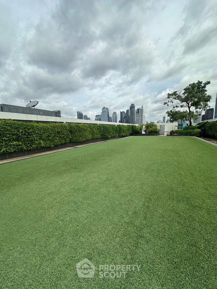 picture Great Value 1-BR Tree Condo Ekamai 400m To BTS Ekkamai (ID 883769) - 7/7