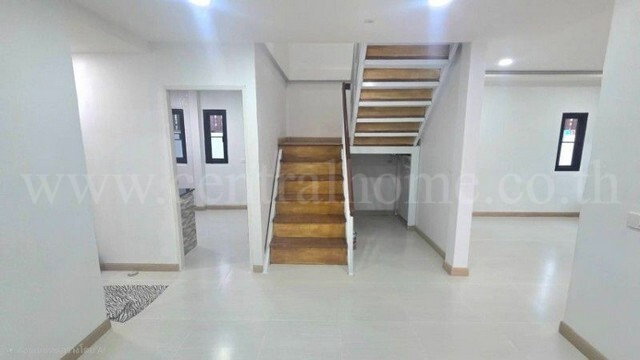 รูป บ้านใหม่ สไตล์โมเดิร์นทรอปิคอล ประชาชื่น สามัคคี นนทบุรี - รูปที่ 9/19