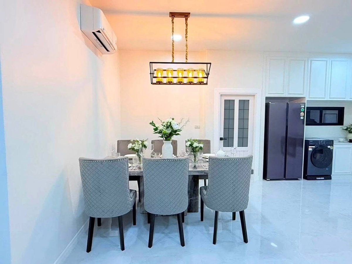 รูป 🏘️HOT DEAL!ขายบ้านพูลวิลล่า หมู่บ้านพัทยาทรอปิคอล 2 | เฟอร์นิเจอร์ครบ พร้อมเข้าอยู่ | สนใจ@sacondo - รูปที่ 8/12