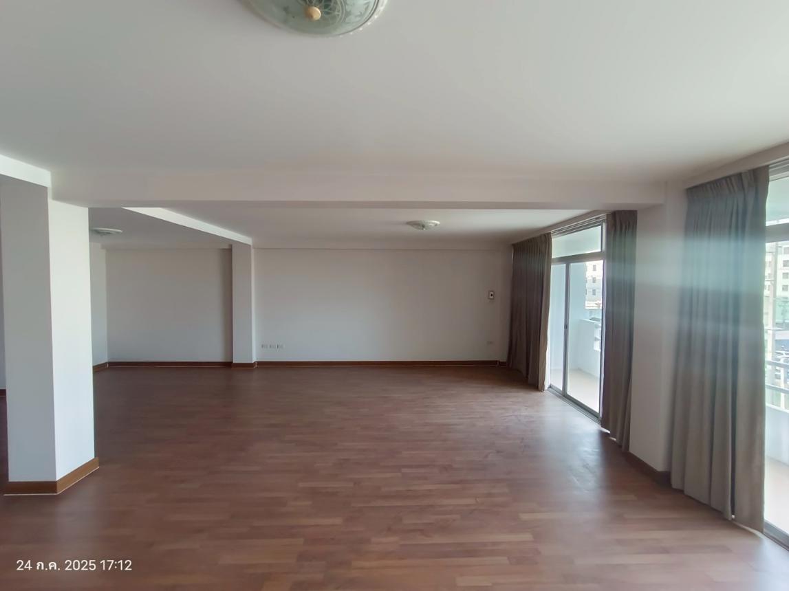 picture CONDO 112.2 Sq.m. Khlong Luang Pathumthani for 2.8M - 19/29