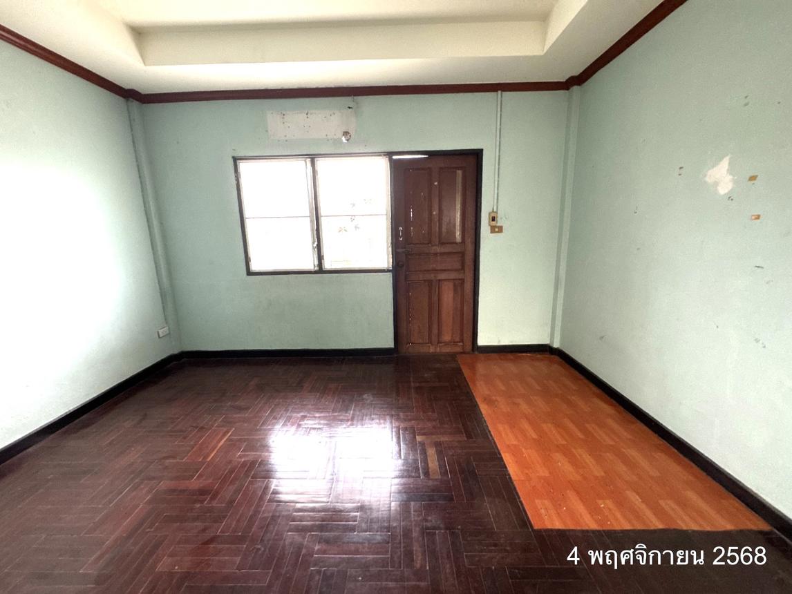 รูป ทาวน์เฮ้าส์ 18 ตร.วา วโรชา 7 บางบ่อ สมุทรปราการ 932,000 - รูปที่ 35/41
