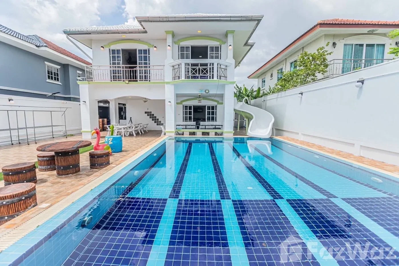 รูป ขาย วิลล่า 8 ห้องนอน ในโครงการ วิวพอยท์ วิลล่าส์ 6788408 - รูปที่ 1/29