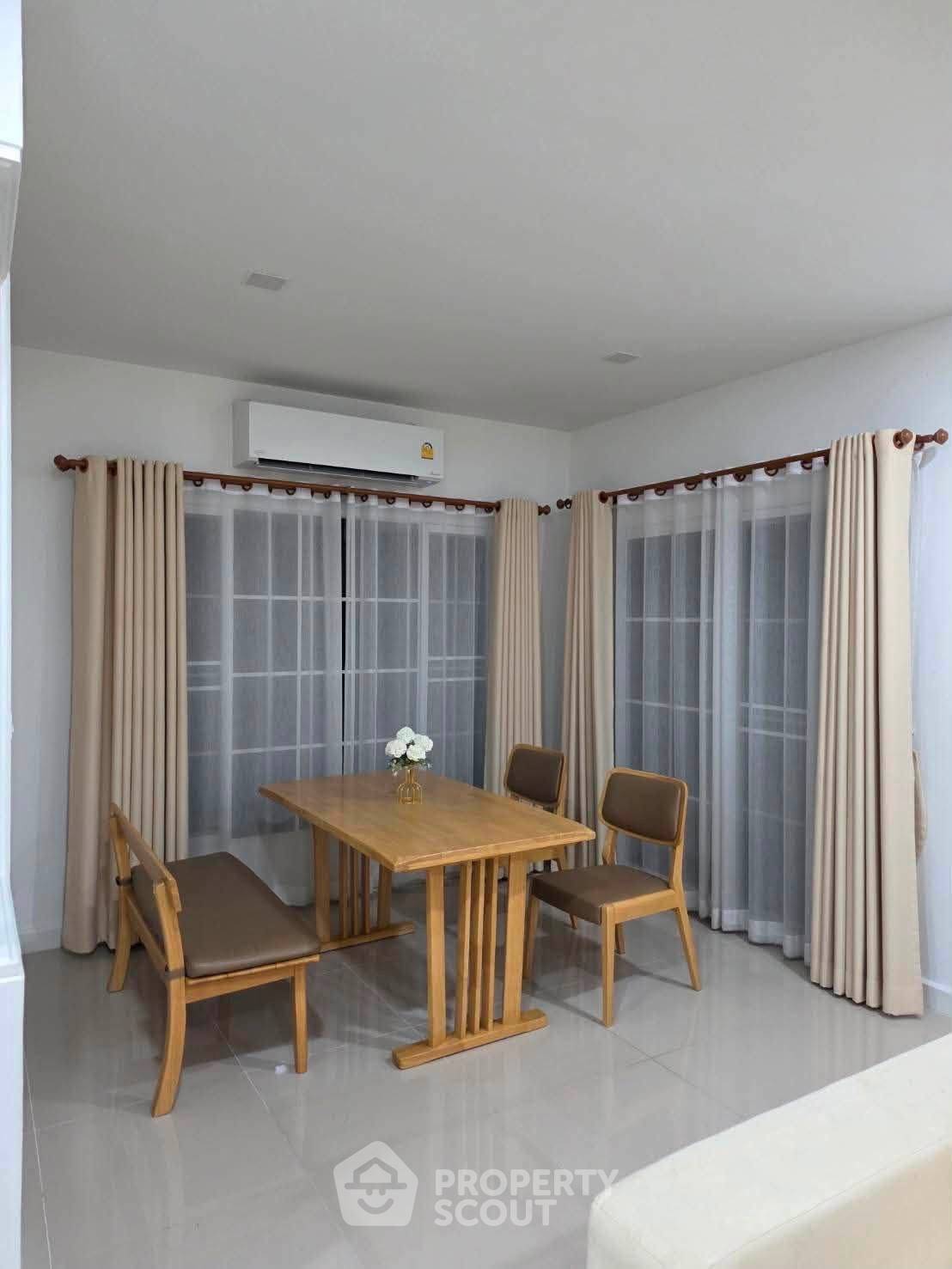 4-bed house for rent, 142.8 sqm, 35.7 sq wah, Golden Neo Bangna - Suanluang