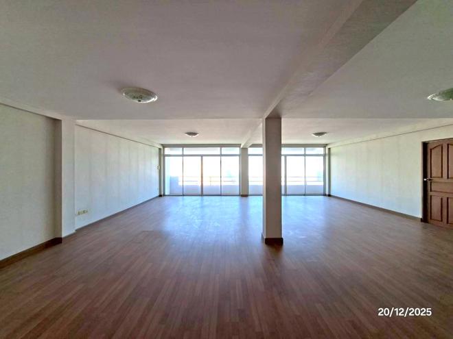picture CONDO 112.6 Sq.m. Khlong Luang Pathumthani for 2.8M - 2/27