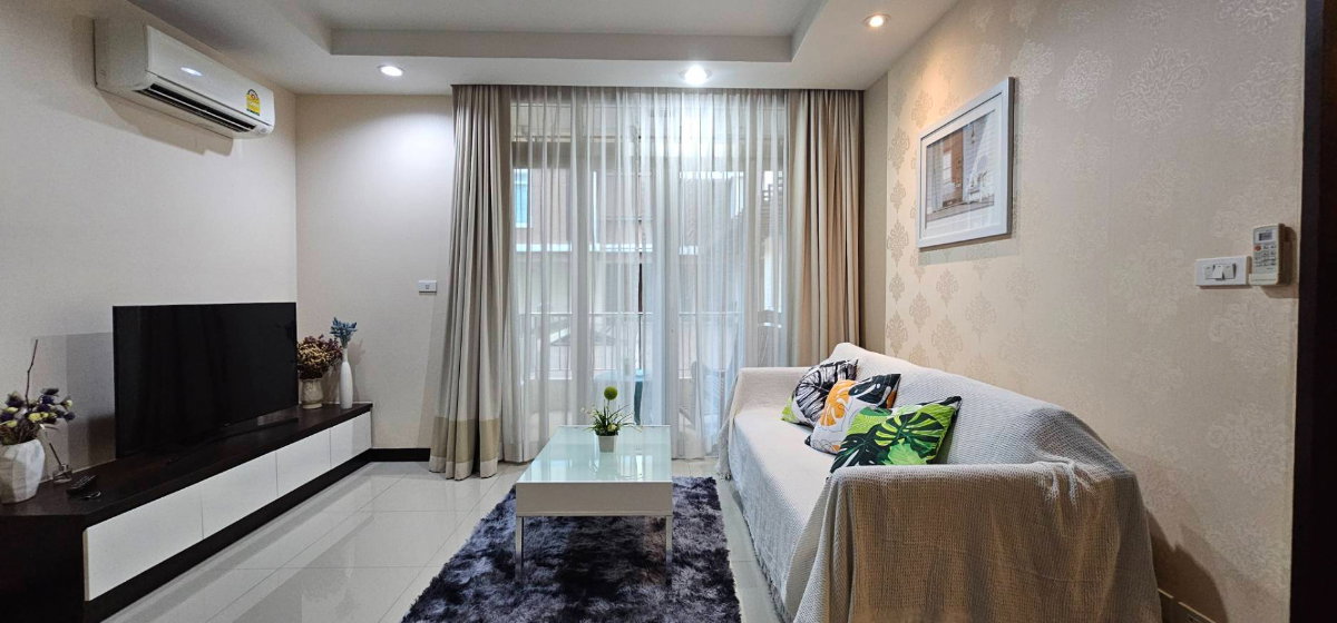 picture The Unique @Nimman condo for rent 1bedroom with pool view :  Tel. 082-3899314 (Boo) - 1/18
