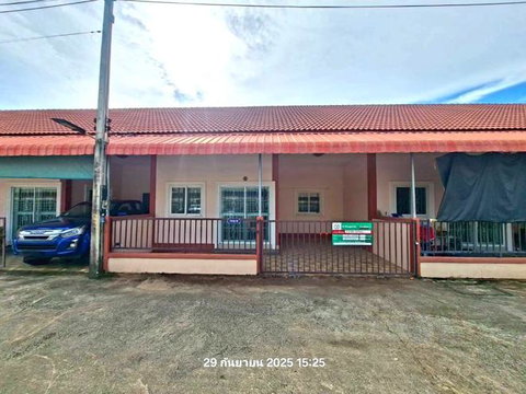 TOWN HOUSE 20 Sq.w. Sri Maha Pho Prachinburi for 1.3M