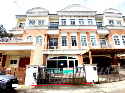 Townhouses for sale Sukhothai Thammathirat Open University : TOWN HOUSE 24.8 Sq.w. Lak Si Bangkok for 4M