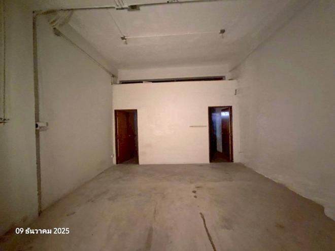 picture SHOP HOUSE 39 Sq.w. Thon Buri Bangkok for 7.5M - 4/49