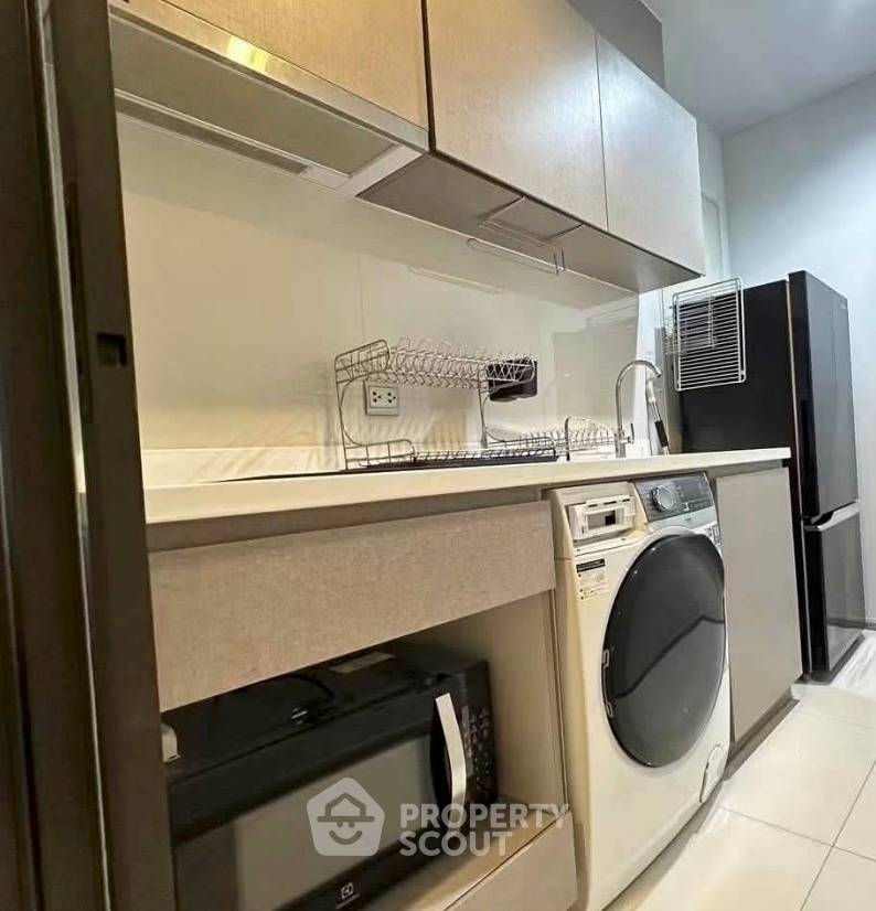 รูป คอนโด 2-ห้องนอน ที่ ไลฟ์ อโศก - พระราม 9 ใกล้ MRT พระราม 9 (ID 3298264) - รูปที่ 3/4