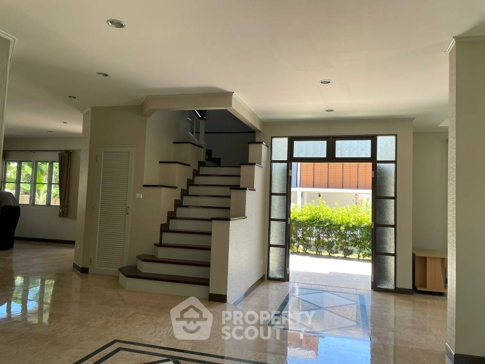 รูป บ้าน 4 ห้องนอน 382 ตร.ม. เลี้ยงสัตว์ได้ ย่านบางบอนไต้ (ID 1072437) - รูปที่ 10/16