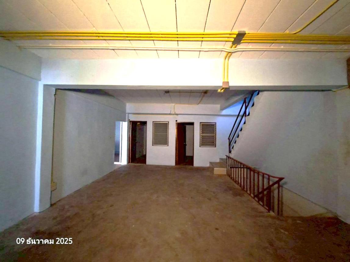 picture SHOP HOUSE 39 Sq.w. Thon Buri Bangkok for 7.5M - 34/49