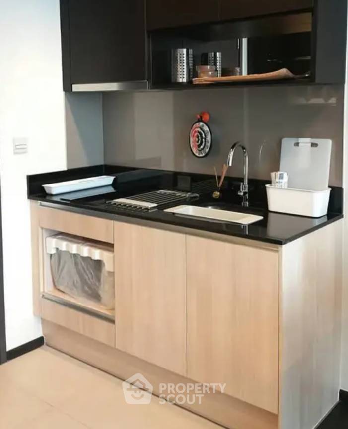 picture 34th-Floor 1-BR The Edge Sukhumvit 23, 200m To MRT Sukhumvit (ID 3318369) - 3/6