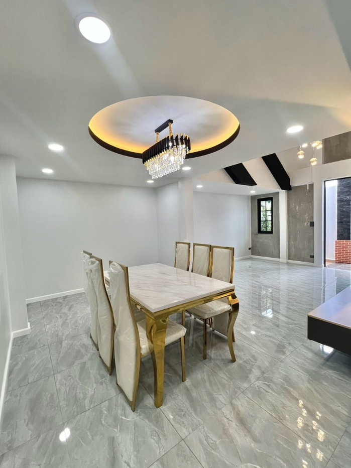 รูป บ้านหลังใหญ่ รีโนเวทใหม่ ทำเลดี กว้างขวาง ราคาถูก ตกแต่งอย่างดี หมู่บ้าน ทรัพย์ไพศาล 107/122 ซอยเลียบวารี59 แขวงโคกแฝด เขตหนองจอก - รูปที่ 14/21