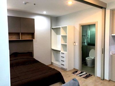 Condos for rent : Ideo Q Chula Samyan【𝐑𝐄𝐍𝐓】🔥Modern minimalist tones, perfect for cool people. Fully furnished and fully functional.🔥  Contact Line ID: @hacondo