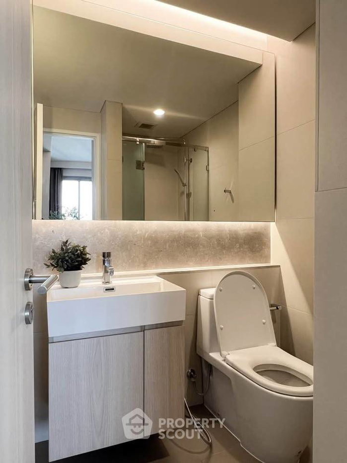picture 2-BR Condo at The Lumpini 24 near BTS Phrom Phong (ID 3319503) - 9/10