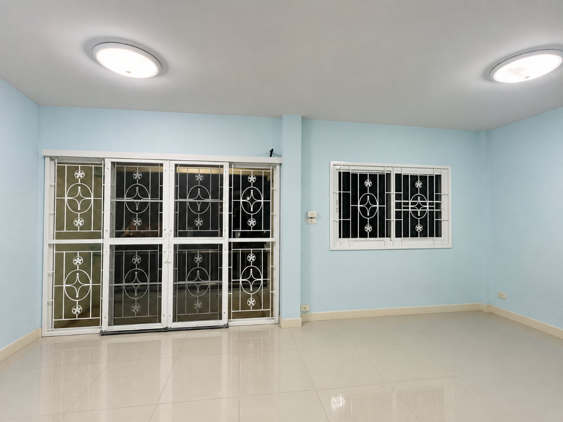 picture Best Value 3BR Sai Mai Townhouse 3.83% Below Market - U6713808 - 9/16