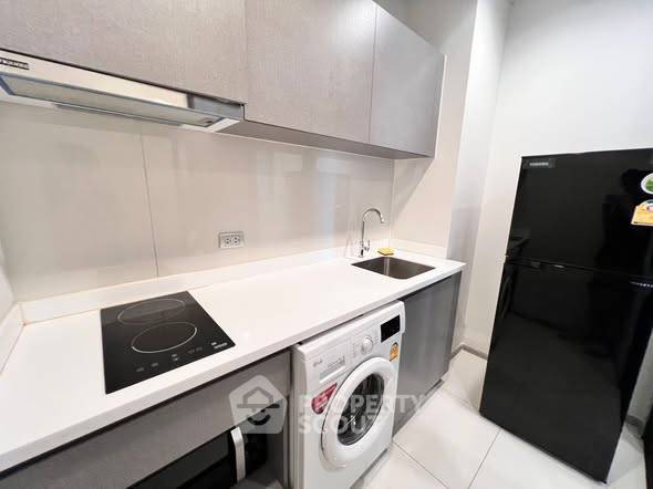 picture 1-BR Condo At Life Asoke Hype 400m From ARL Makkasan (ID 3318626) - 2/10