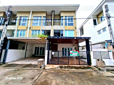 Townhouses for sale Bangkadi Industrial Estate : TOWN HOUSE 28 Sq.w. Muang Pathum Thani Pathumthani for 2.9M