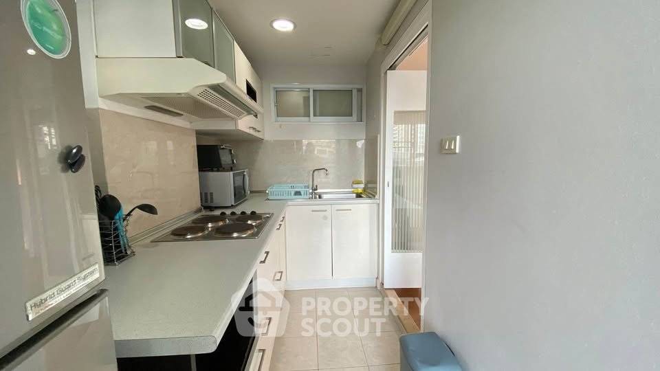 picture 200m To BTS Phrom Phong | 2-BR At Lumpini Suite Sukhumvit 41 (ID 3319552) - 7/8